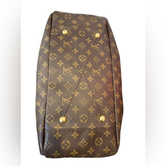 Louis Vuitton Artsy MM & LV Wallet included 🥰 - Picture 4 of 8